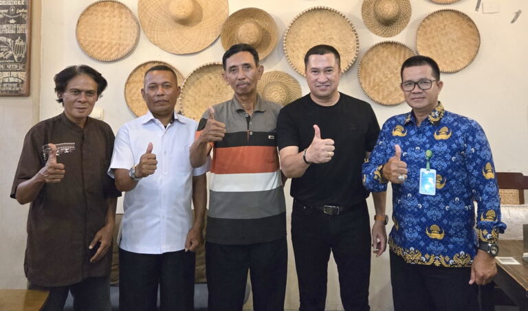 Alumnus SMK Negeri-1 Palangka Raya Gelar Temu Kangen dengan Soemartono