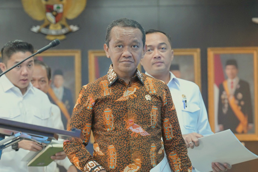 Jumlah Desa Tanpa Listrik Berbeda, Bahlil: Kurang Ajar Kalian!