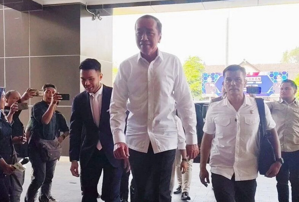 Jokowi Diperiksa di Solo, Kuasa Hukum: Kita Bawa Ijazah SD Sampai UGM