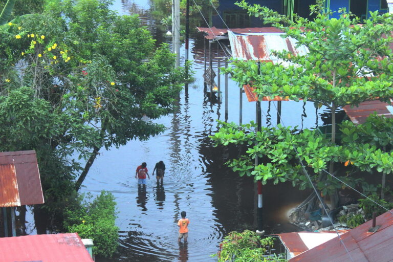 Warga Kalsel Diimbau Bersiap Hadapi Potensi Banjir Rob