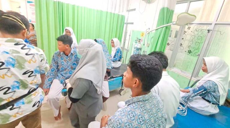 Sebanyak 251 Siswa Keracunan Ikan Cakalang di Menu MBG