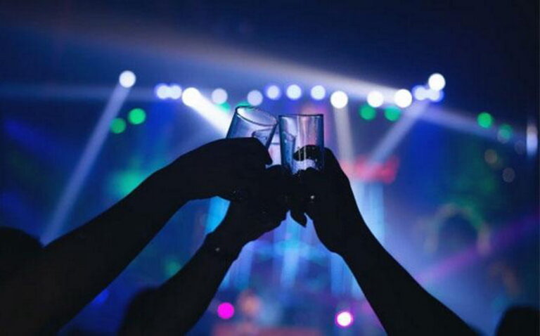 Gelar Pesta Gay, 43 Pria di Surabaya Ditangkap Polisi