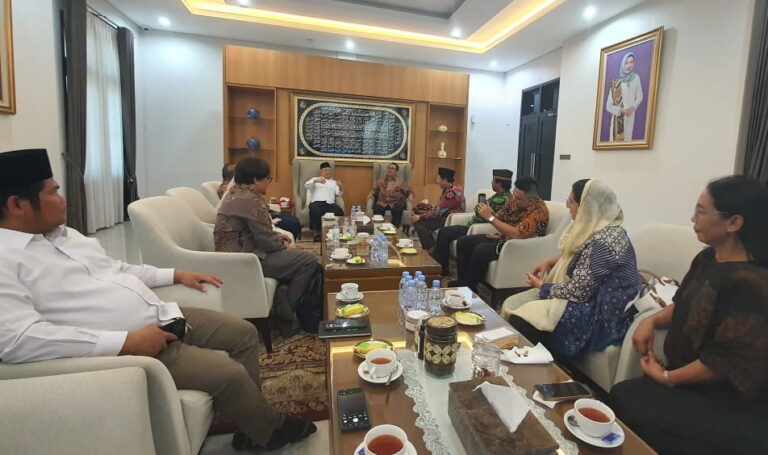 KH Ma’ruf Amin Resmi Pimpin Dewan Penasehat SMSI